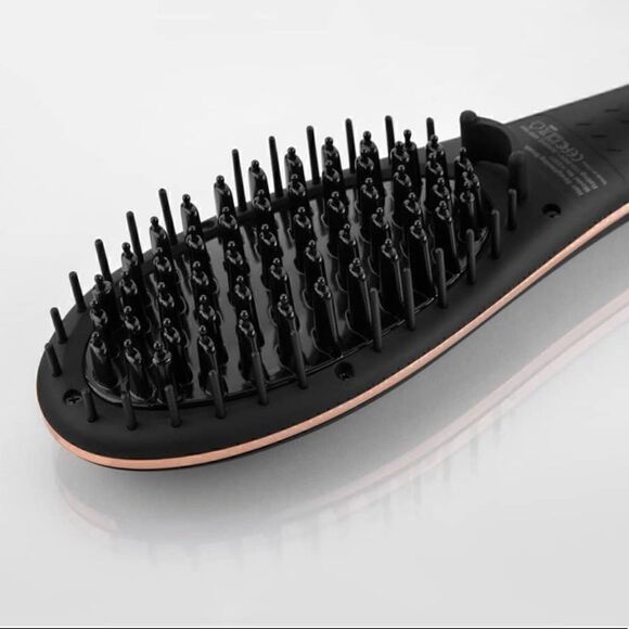 Foxybae  ROSE GOLD STRAIGHTENING BRUSH - Picture 4 of 5